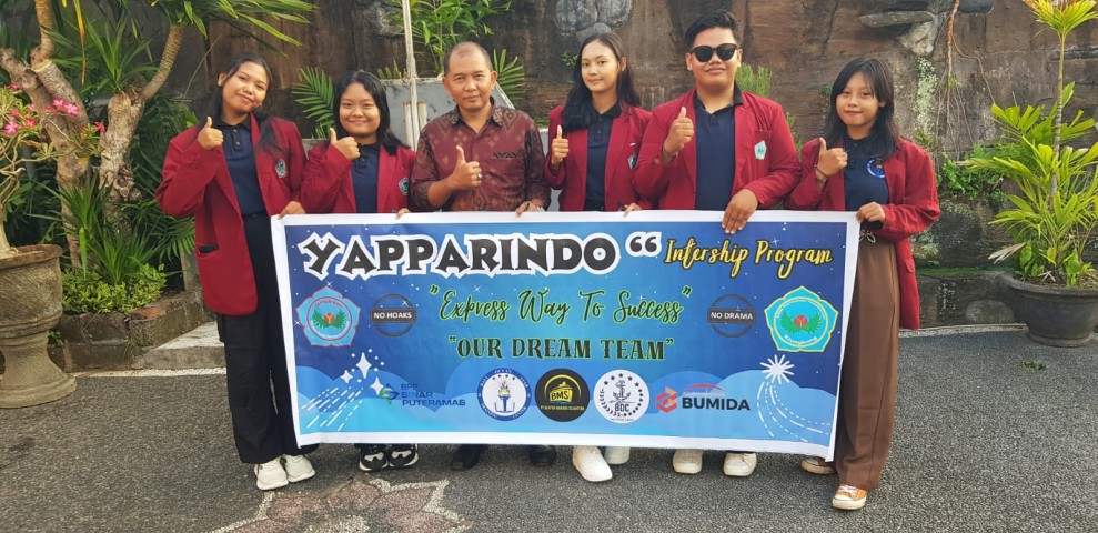 SMK Yapparindo Klungkung  berangkatkan 5 Siswa ke Malaysia, Ikuti Program Intership