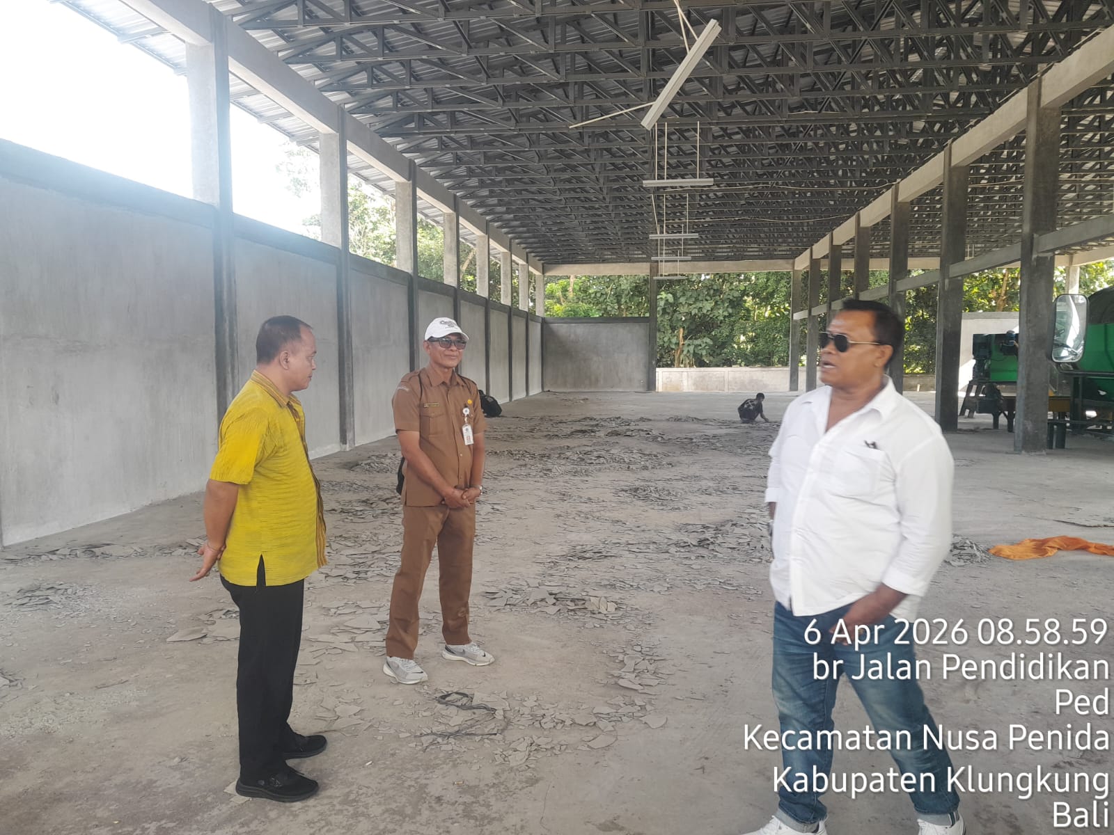 Dewan Klungkung Turun Langsung, Temukan Dugaan Pengerjaan Asal-asalan di TPST Biaung